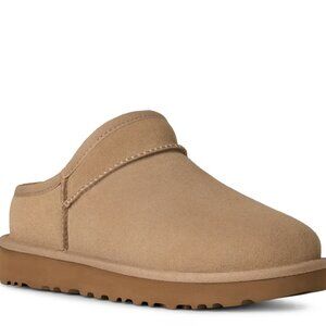 NIB UGG Classic Slipper Size 8